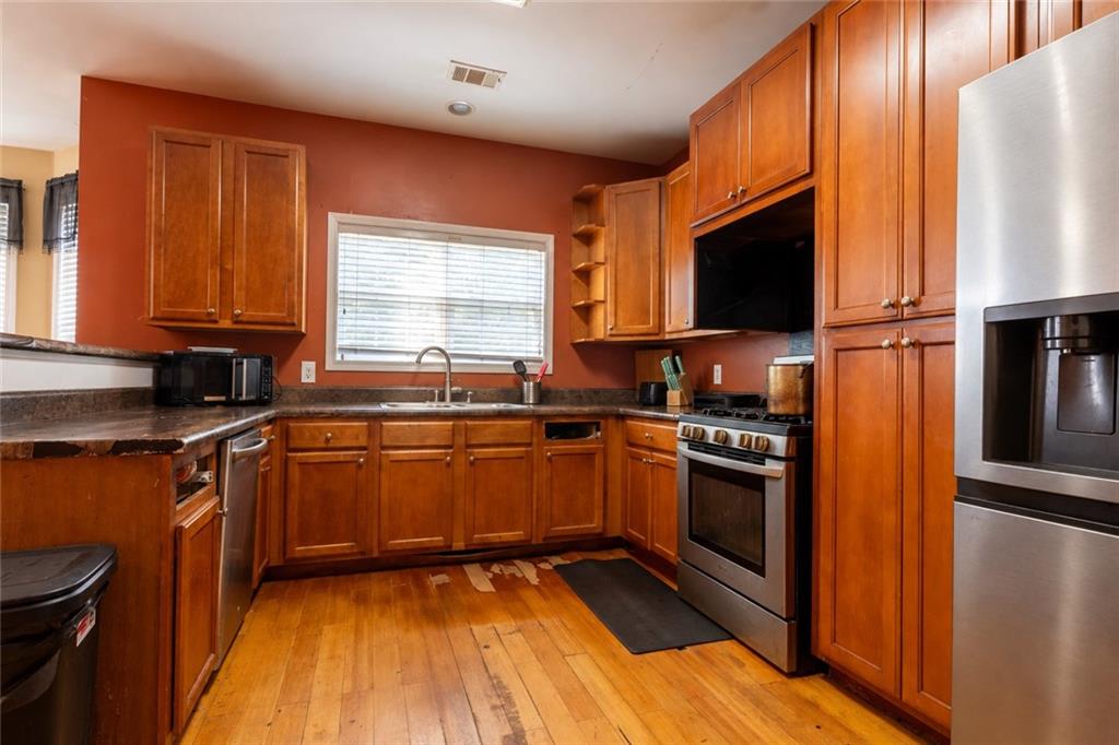 485 Greyhawk Way Property Photo 12
