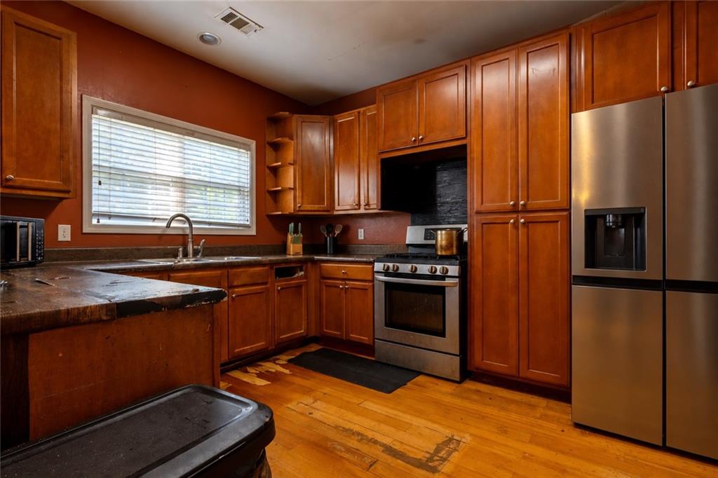 485 Greyhawk Way Property Photo 13