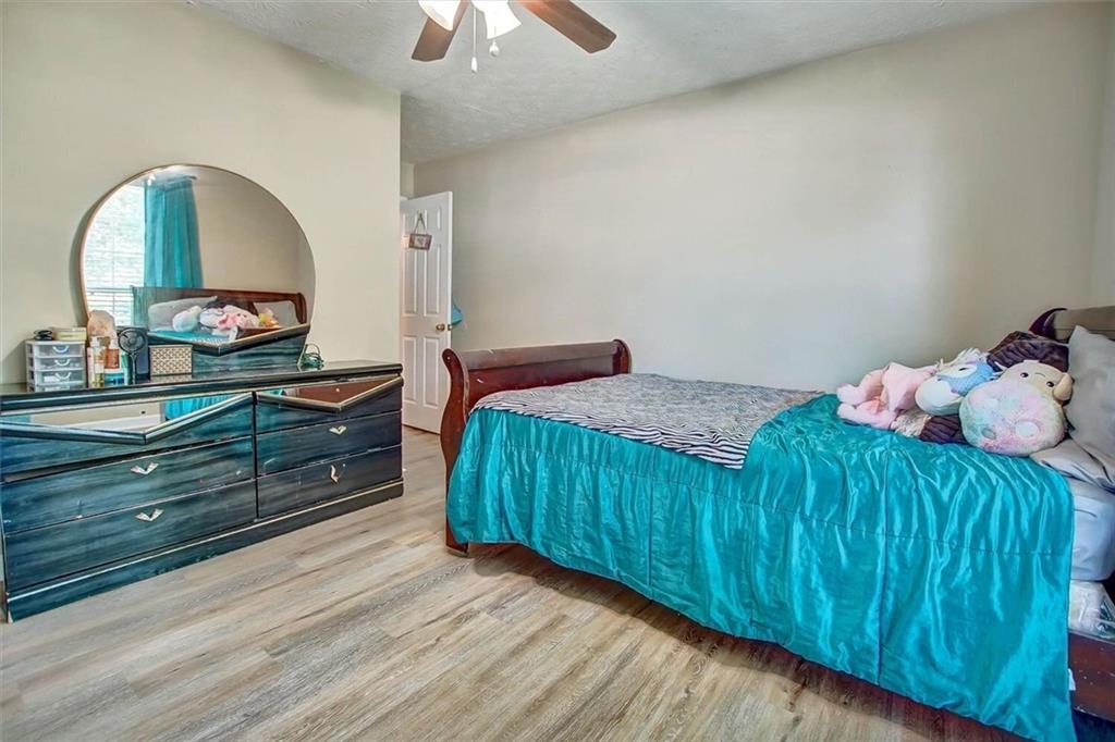 140 Greenleaf Drive Property Photo 25