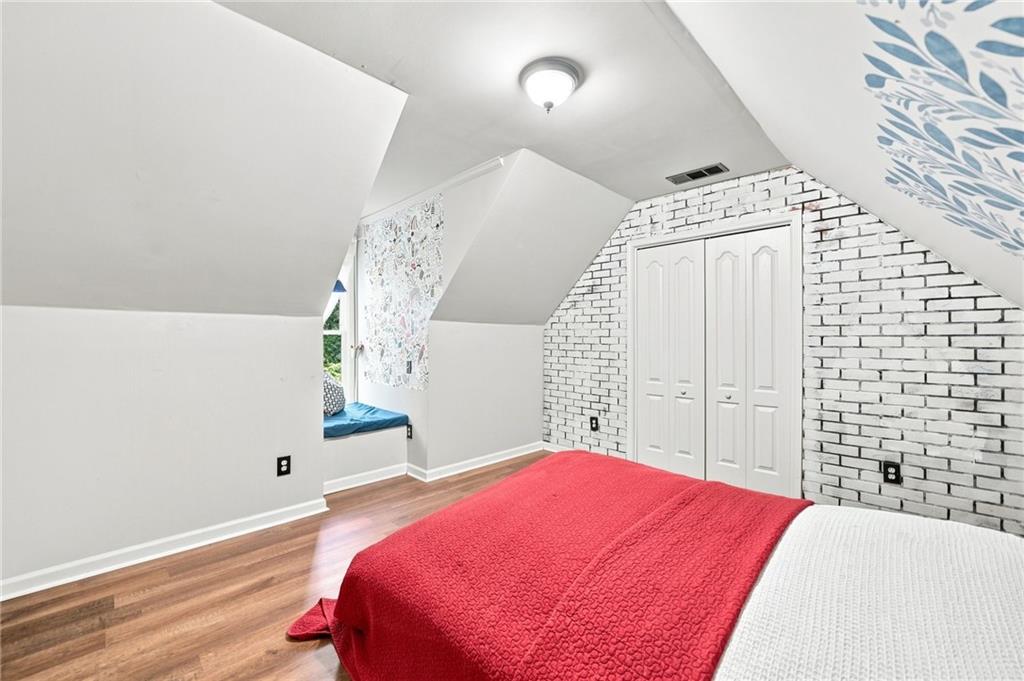 7350 Devonhall Way Property Photo 25