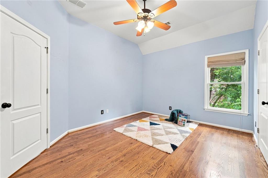 7350 Devonhall Way Property Photo 29