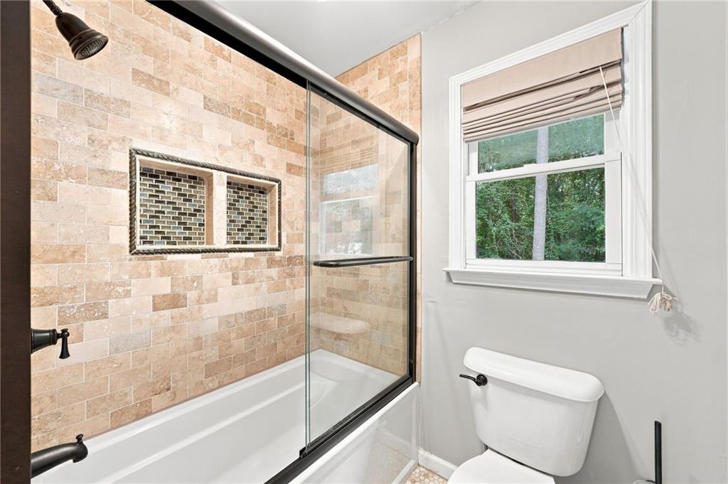 7350 Devonhall Way Property Photo 31
