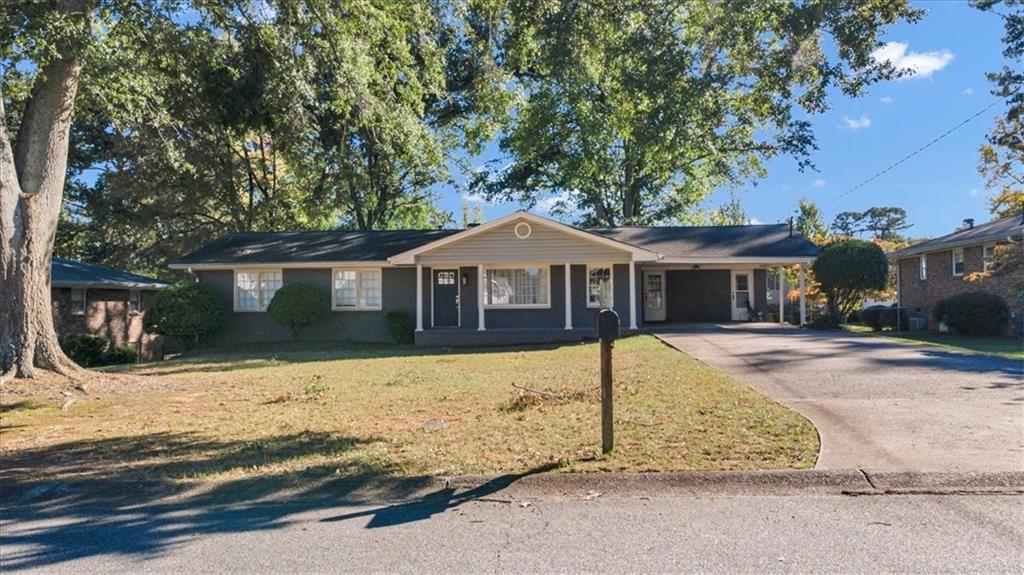 526 Pineview Drive Se Property Photo 1