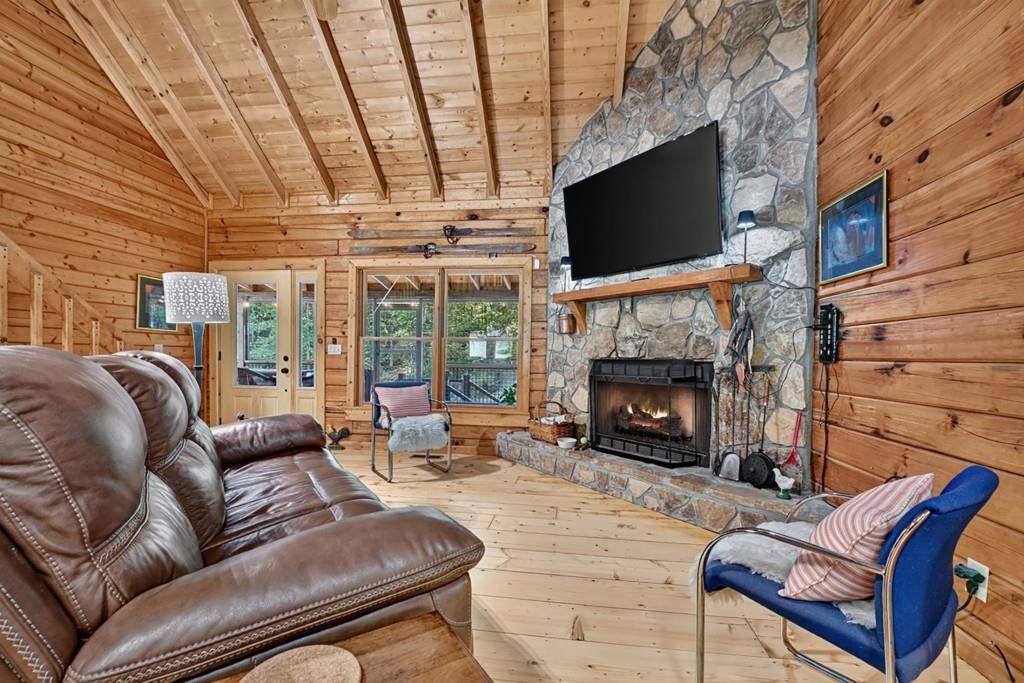 7856555 Property Photo 11