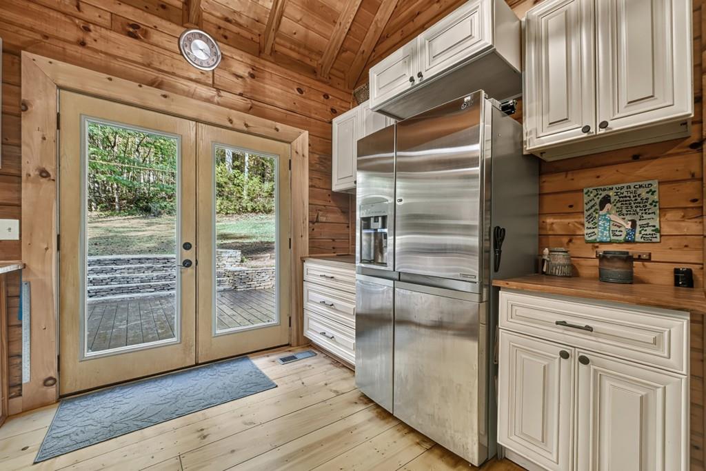 7856555 Property Photo 17