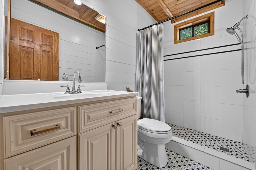 7856555 Property Photo 26