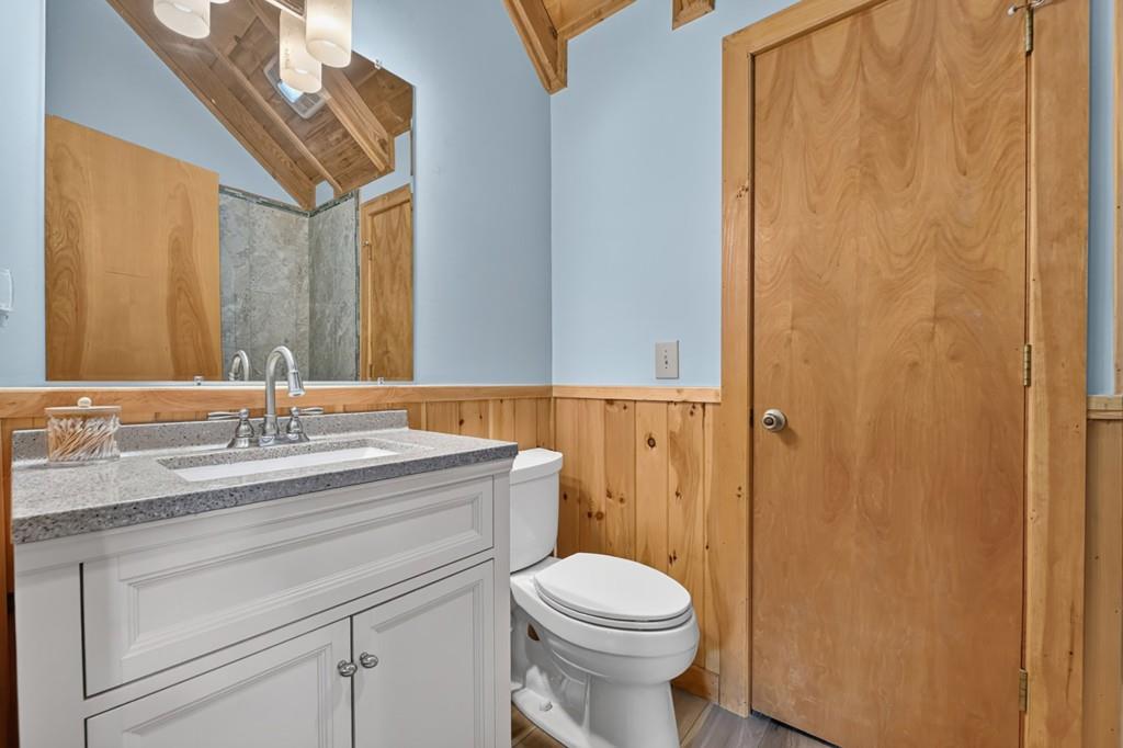 7856555 Property Photo 31