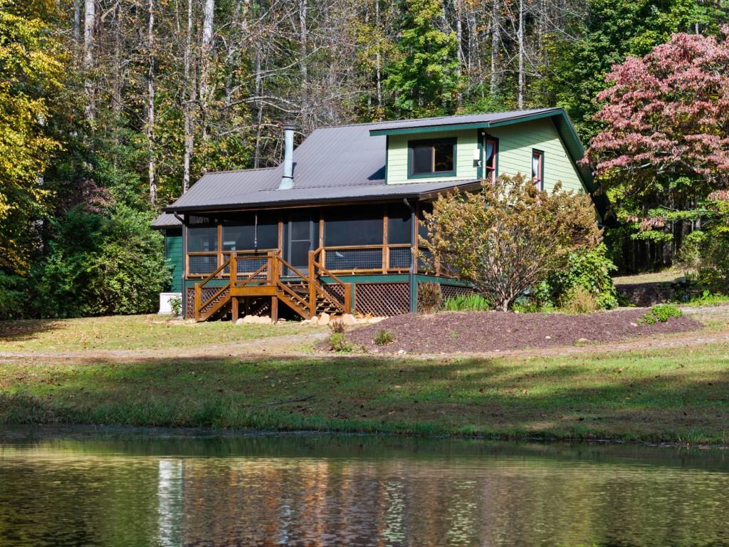 7856555 Property Photo 43
