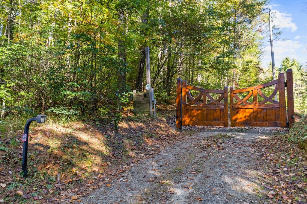 7856555 Property Photo 46