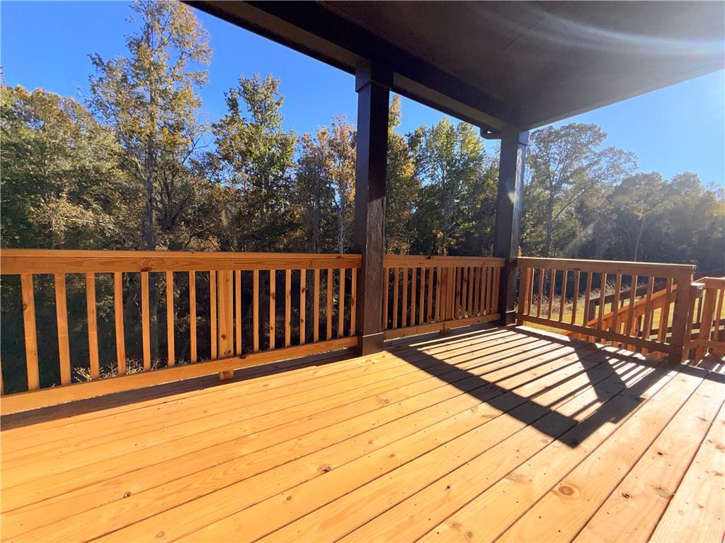 5535 Tullis Drive Property Photo 8