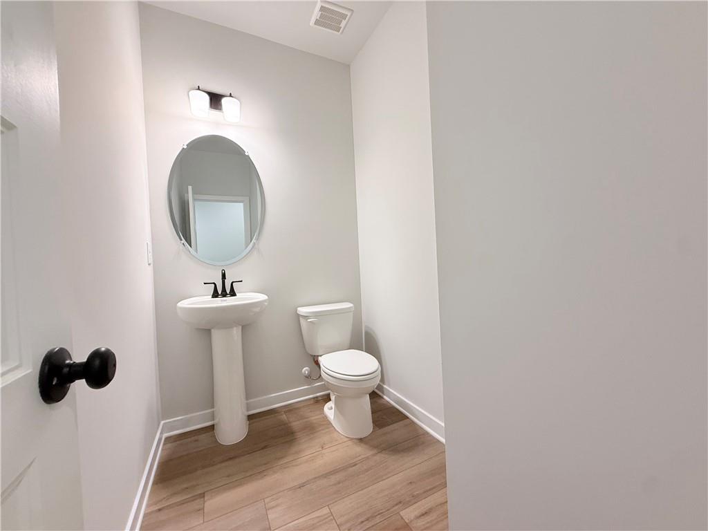 5535 Tullis Drive Property Photo 31