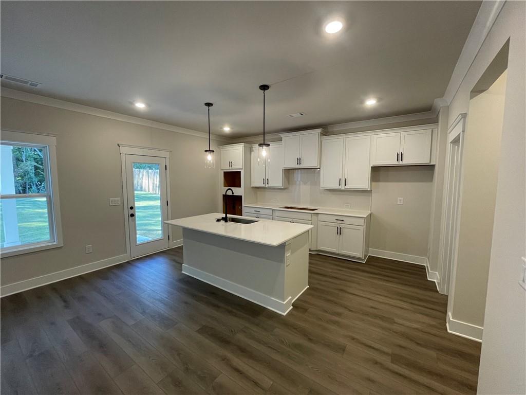 277 Wingate Drive Property Photo 8