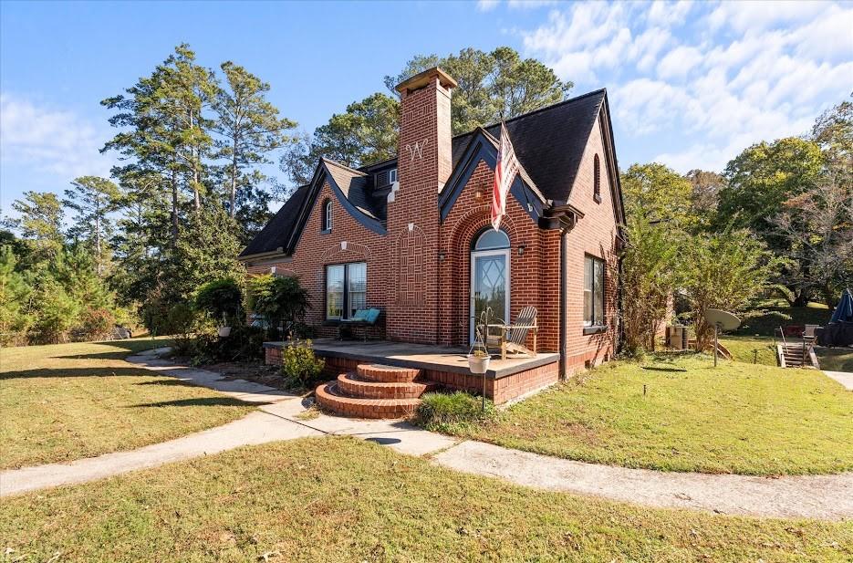 48 Webb Drive Property Photo 1