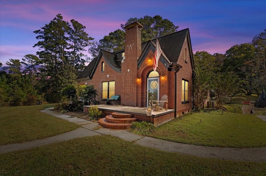 48 Webb Drive Property Photo 2