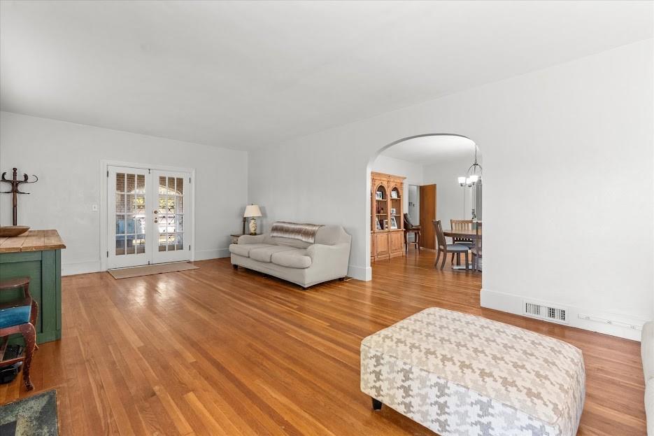 48 Webb Drive Property Photo 11