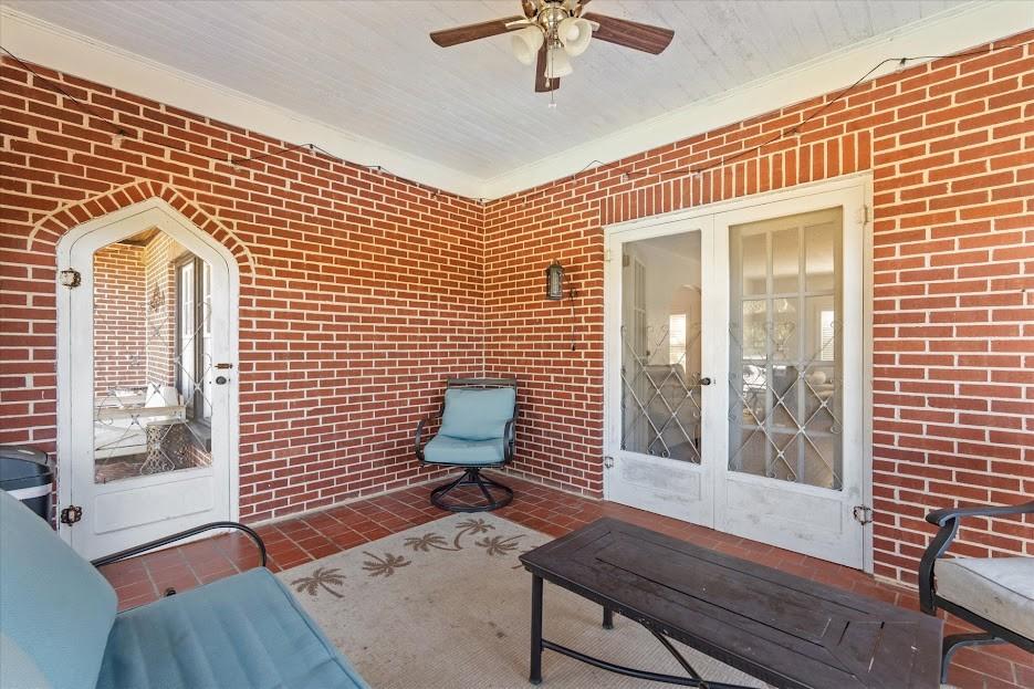48 Webb Drive Property Photo 14