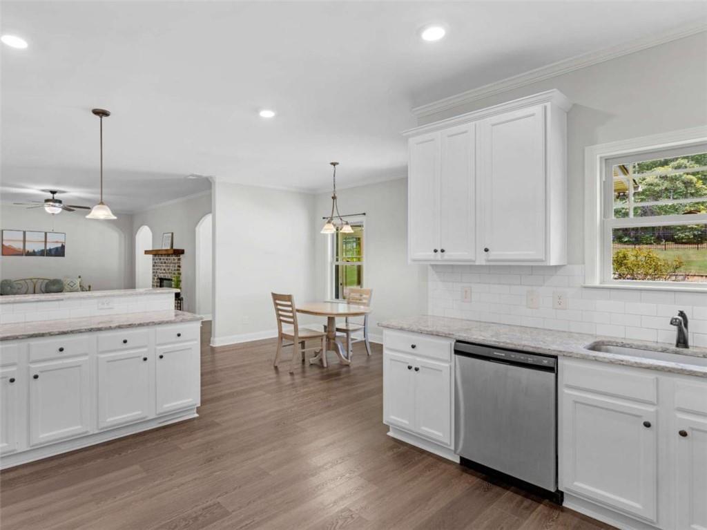 146 Aubree Way Property Photo 8