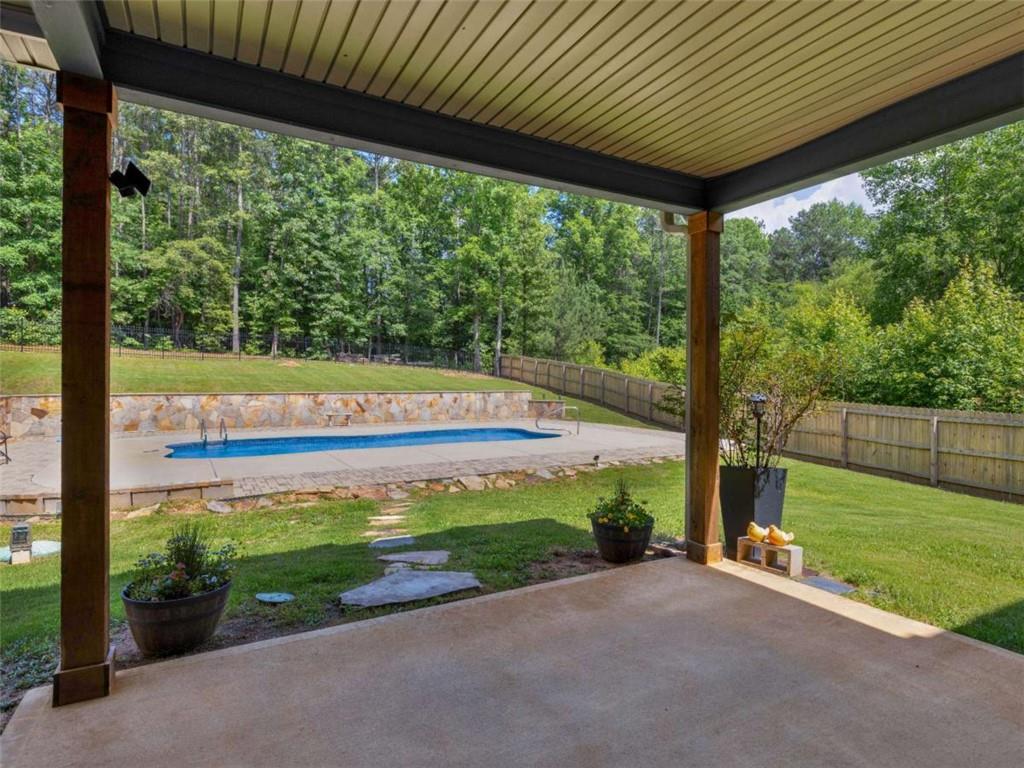 146 Aubree Way Property Photo 32