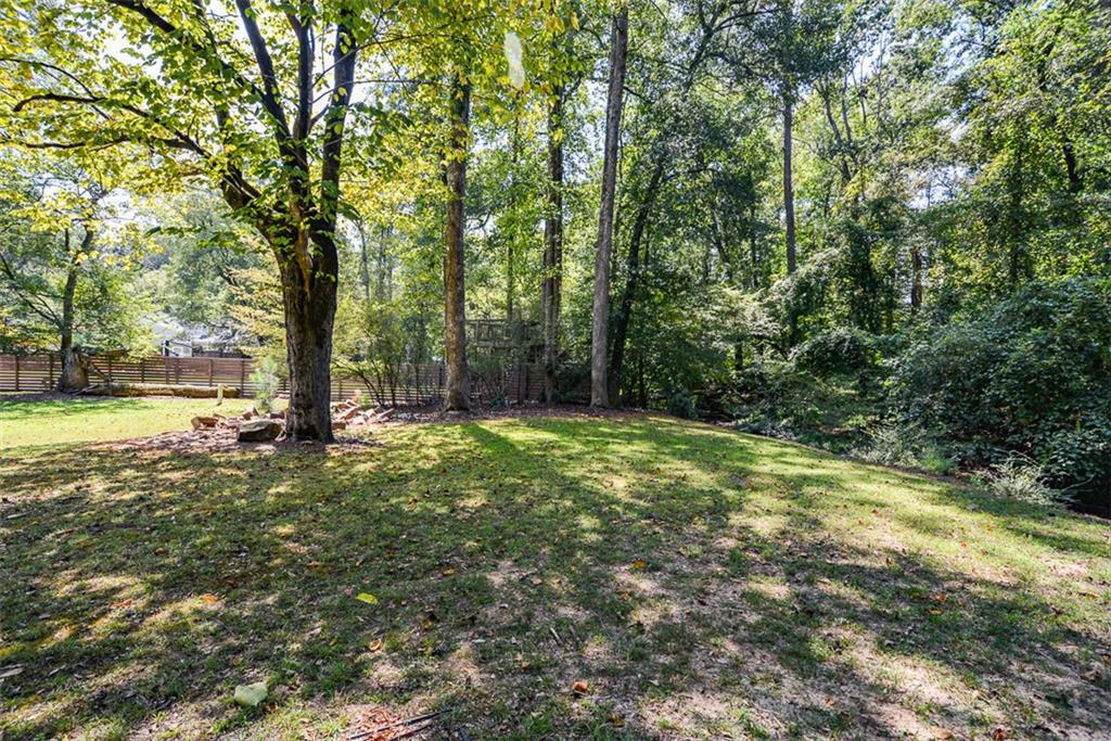 2210 Spalding Drive Property Photo 10
