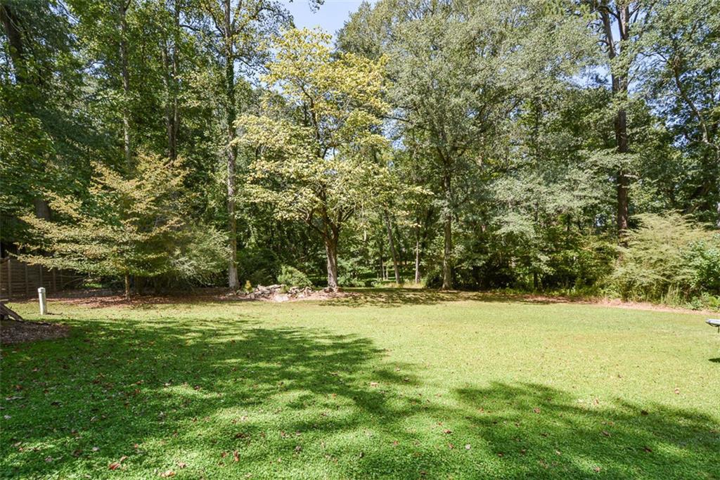 2210 Spalding Drive Property Photo 11