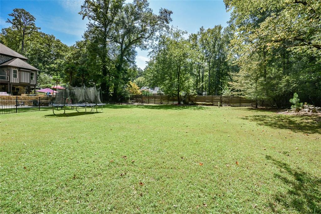 2210 Spalding Drive Property Photo 12