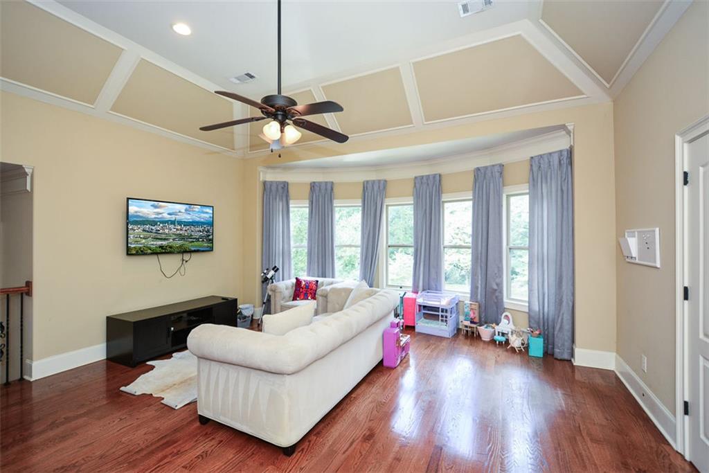 2210 Spalding Drive Property Photo 25