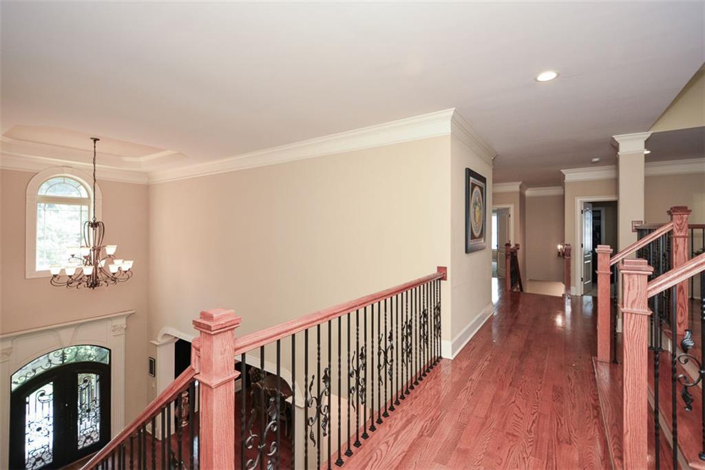 2210 Spalding Drive Property Photo 40