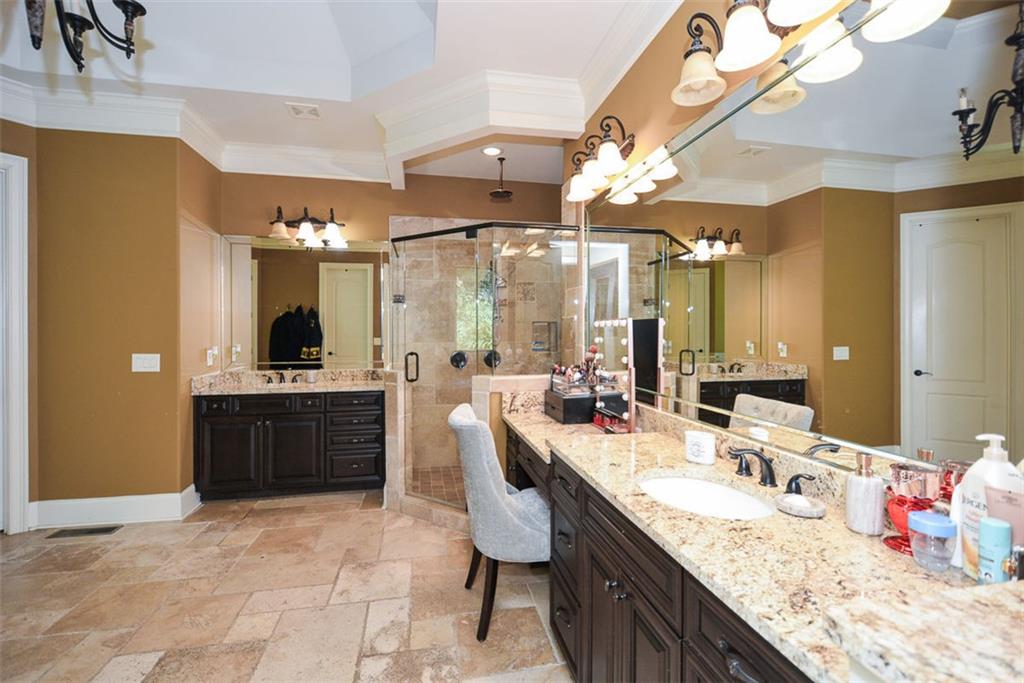 2210 Spalding Drive Property Photo 49
