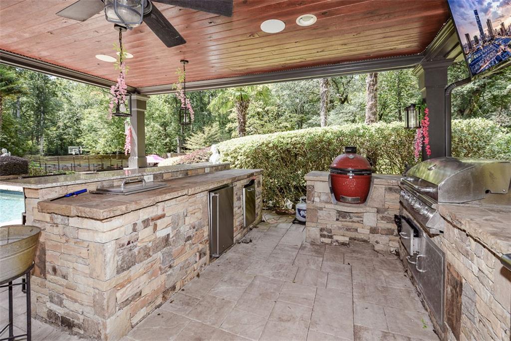 2210 Spalding Drive Property Photo 91