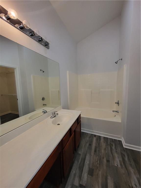 6885 White Walnut Way Property Photo 6