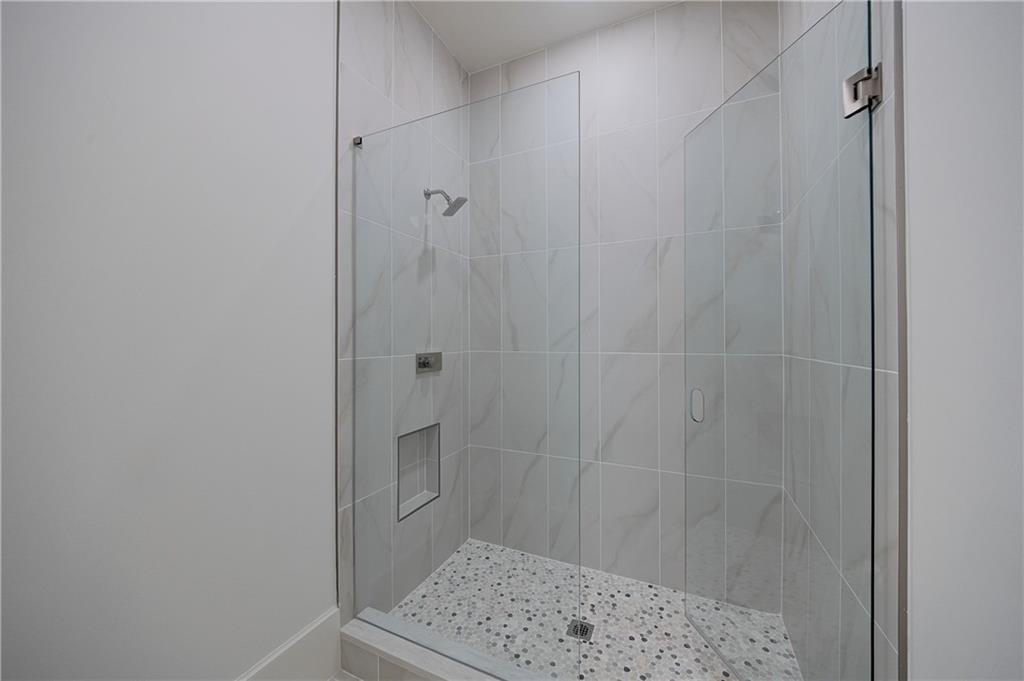 141 North Trace Property Photo 40