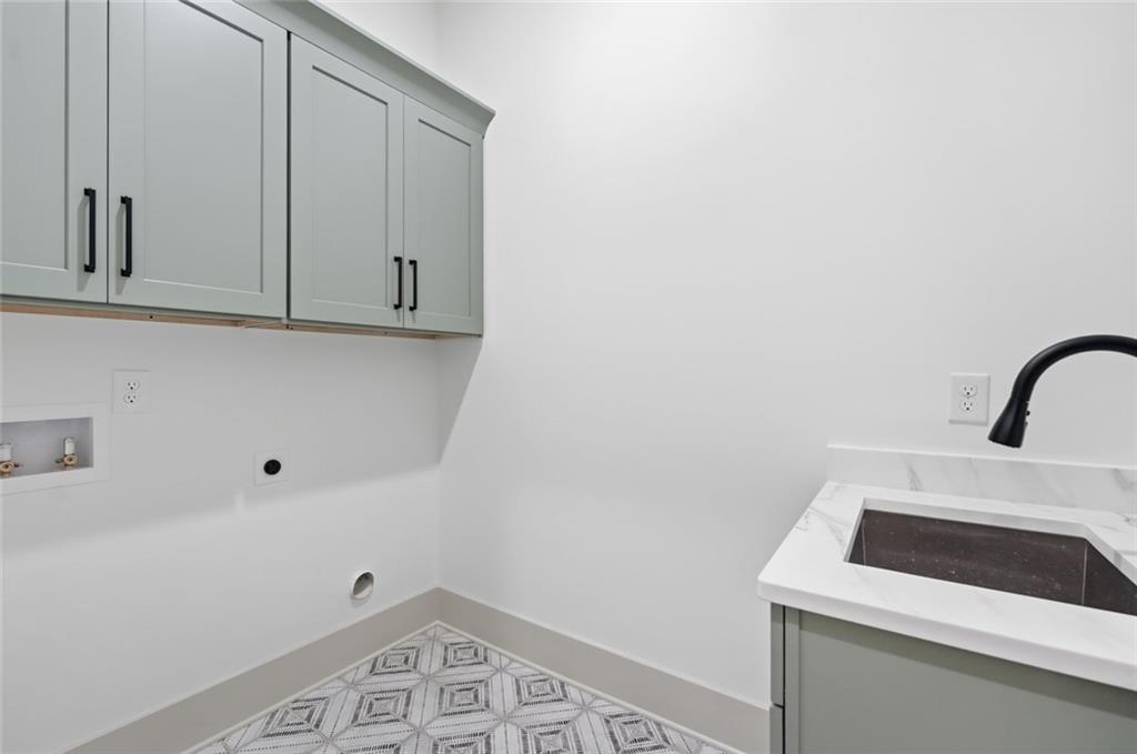 705 Spratlin Mill Drive Property Photo 46