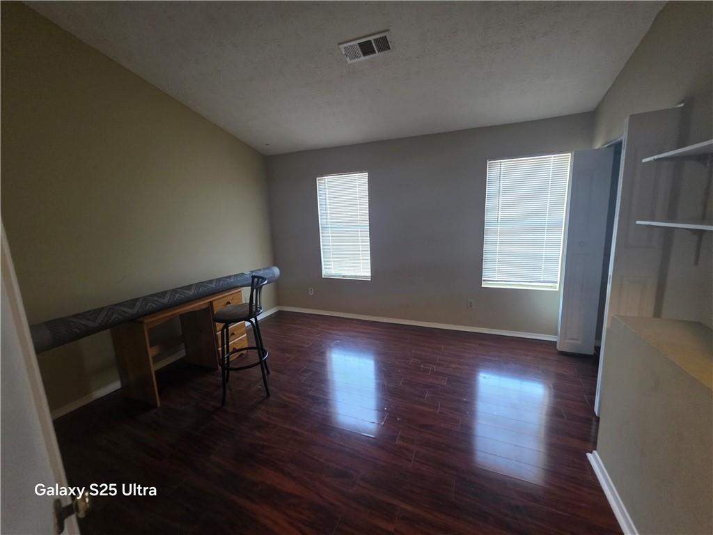 4672 Longman Way Property Photo 12