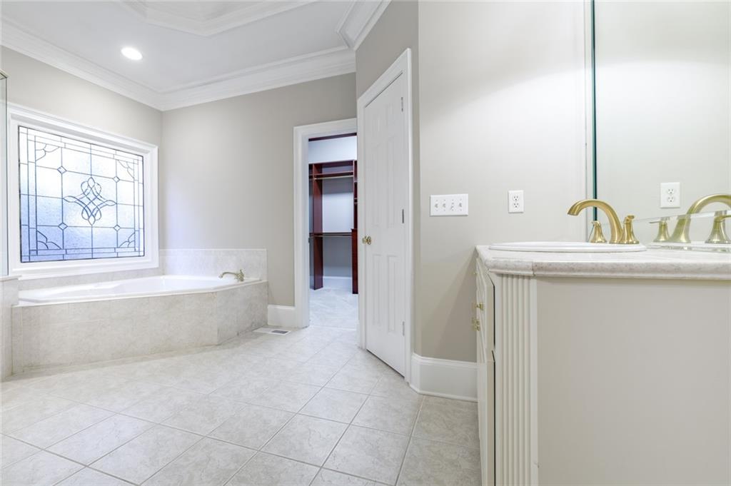710 Henley Fields Circle Property Photo 37