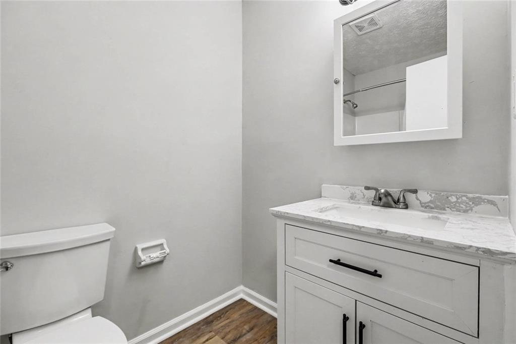 3232 Bromley Rowe Nw Property Photo 23