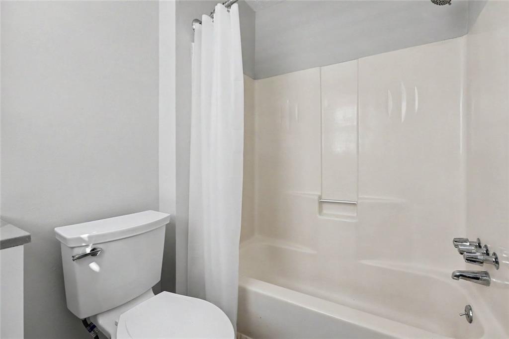 3232 Bromley Rowe Nw Property Photo 25