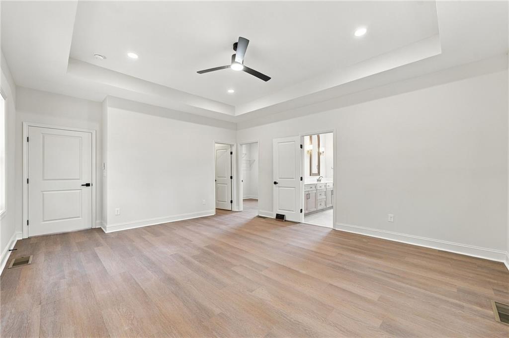2102 Thomas Road Property Photo 32