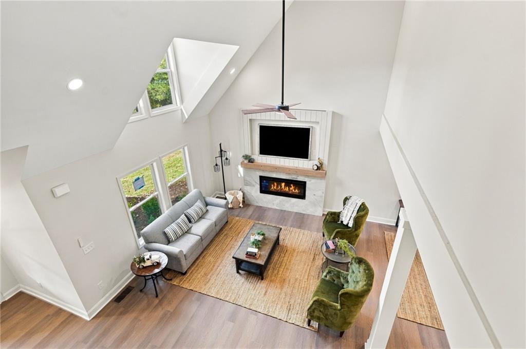 2102 Thomas Road Property Photo 39