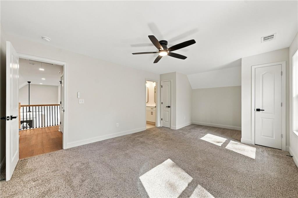 2102 Thomas Road Property Photo 42