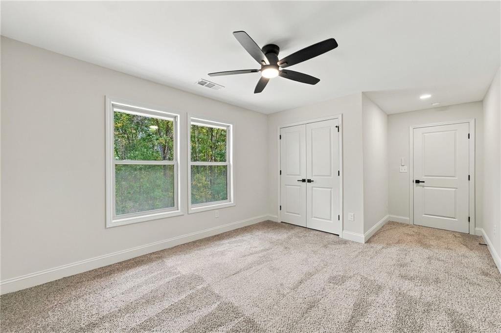 2102 Thomas Road Property Photo 48
