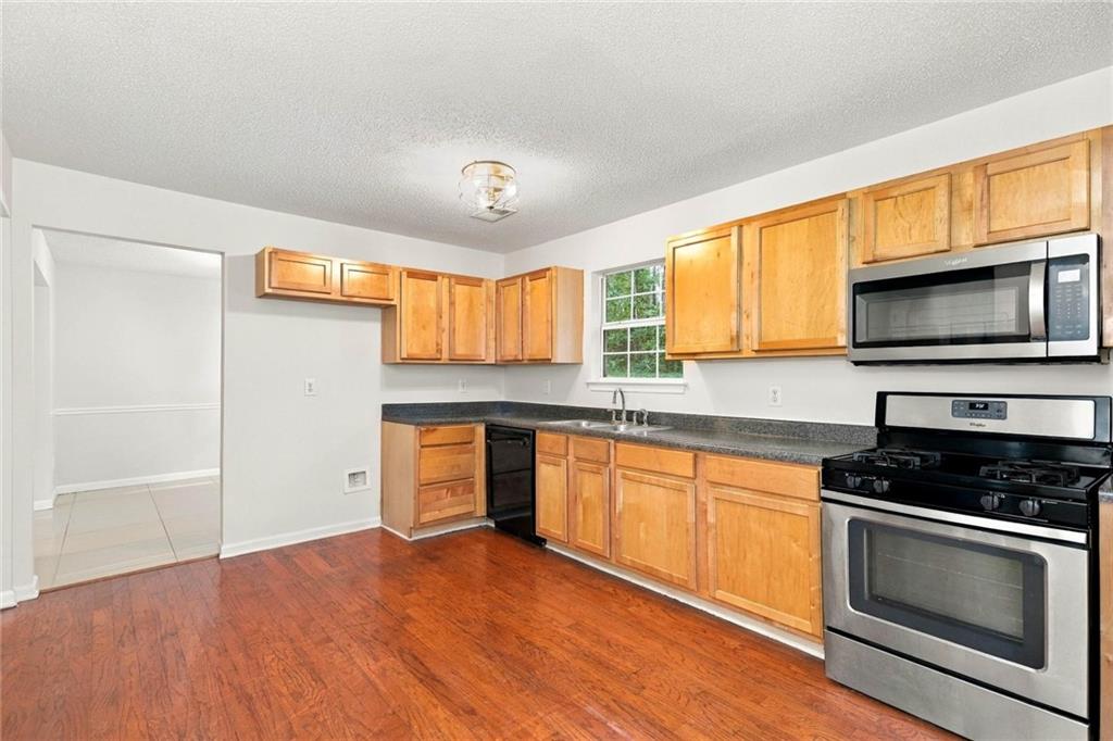 96 Ashtonbrook Drive Property Photo 8