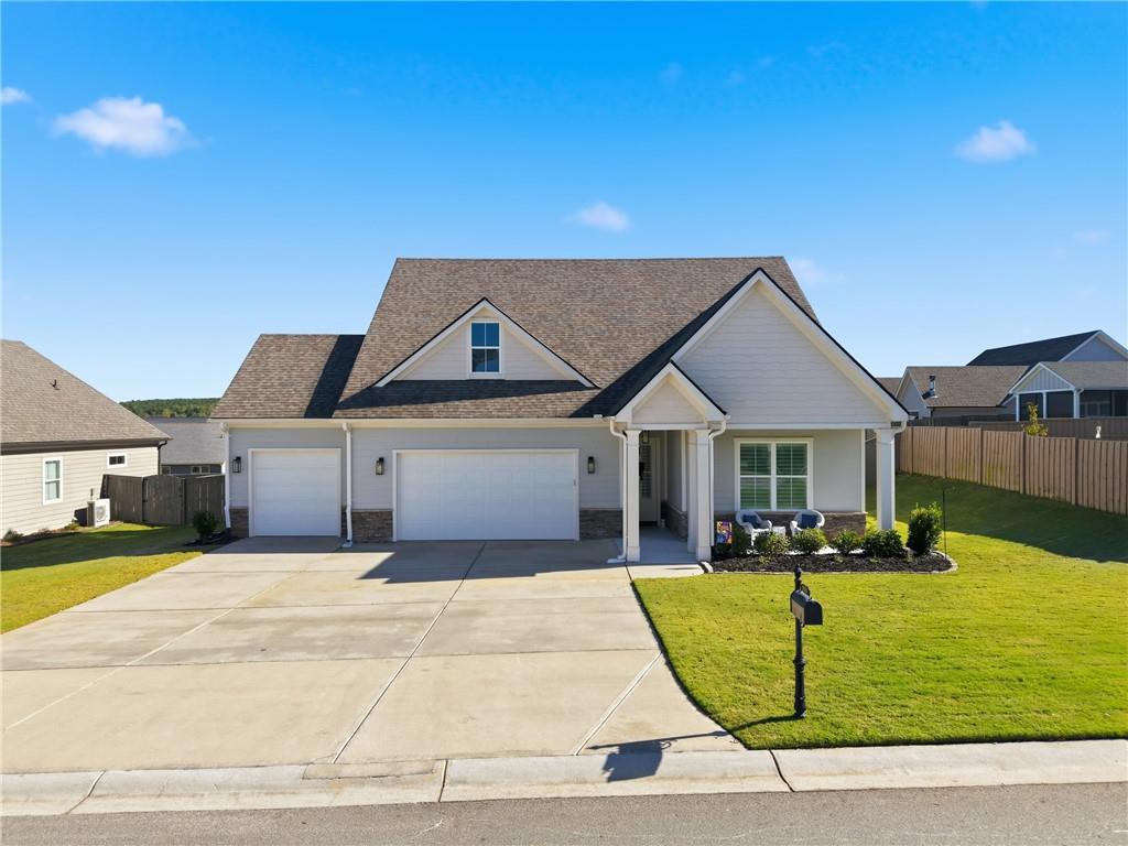 110 Applewood Way Property Photo 1
