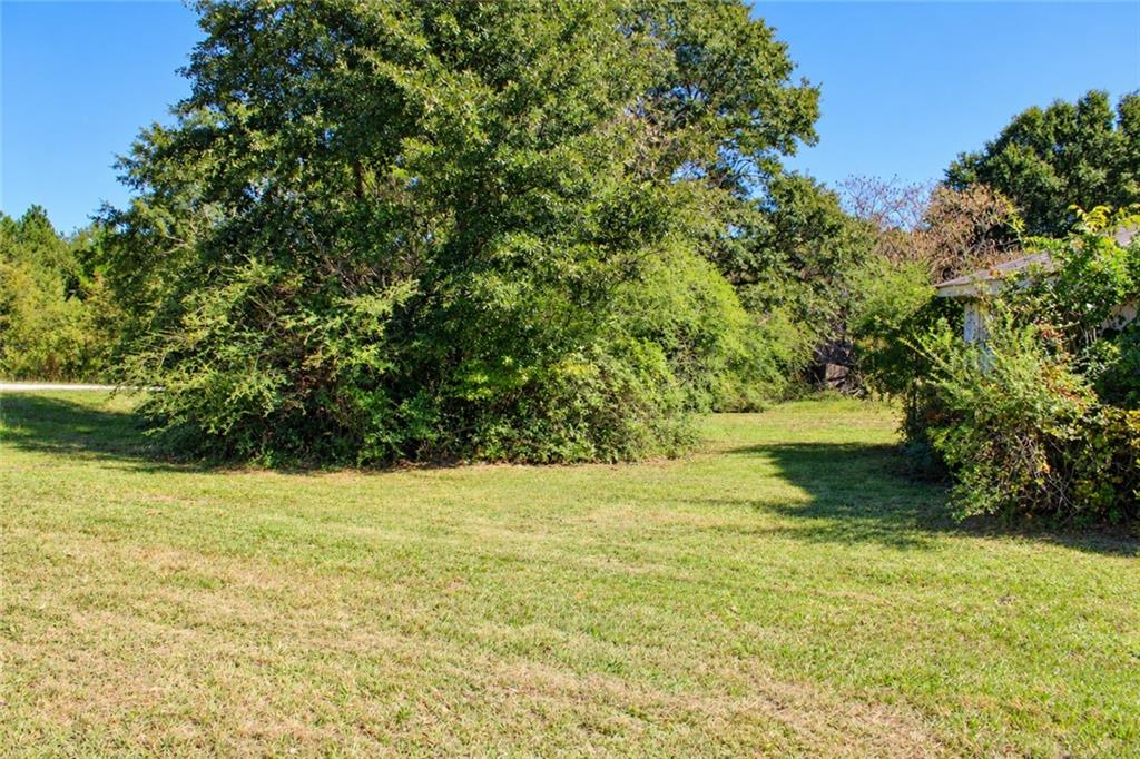 1346 Lester Road Nw Property Photo 1