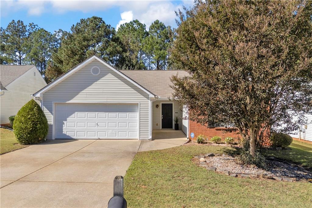 1040 Meadow Walk Avenue Property Photo 1