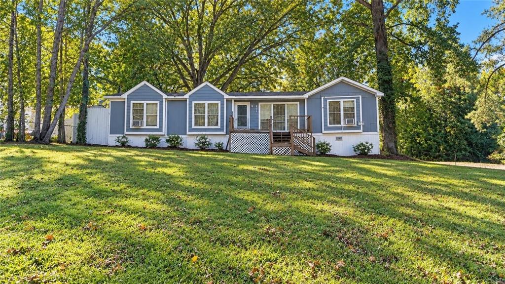115 Skyline Drive Property Photo 1