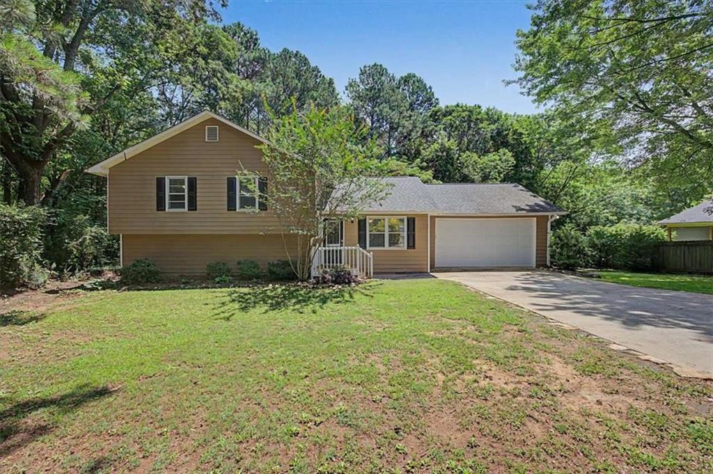 558 Peeples Valley Road Property Photo 1