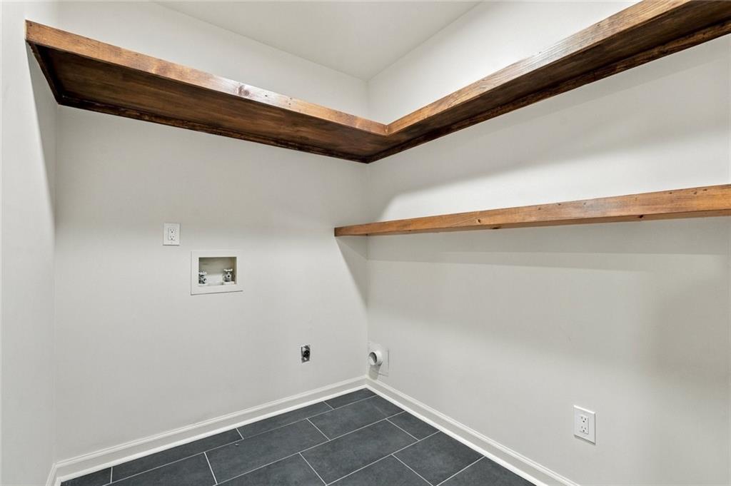 8020 Willow Tree Way Property Photo 31