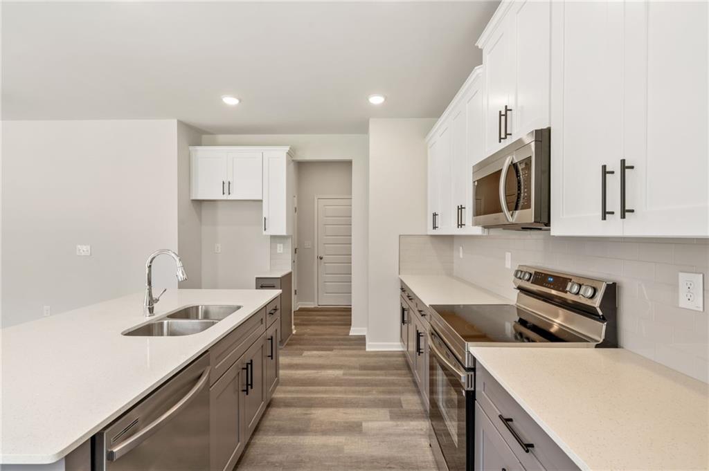 5904 Spring Way Property Photo 10