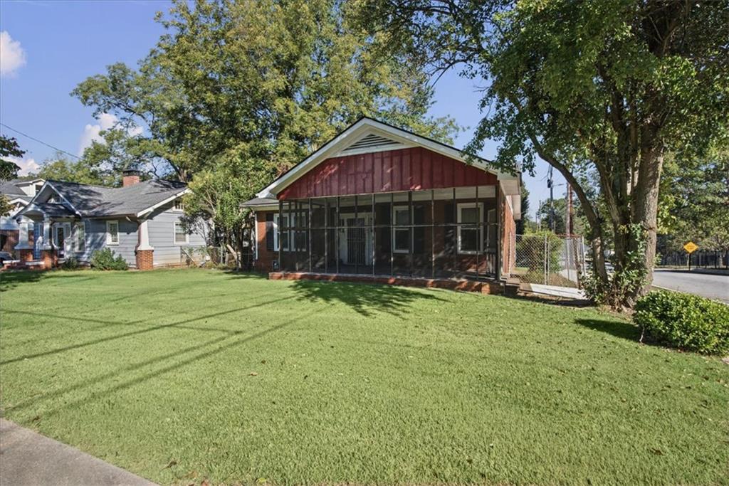 1211 Avon Avenue Sw Property Photo 1