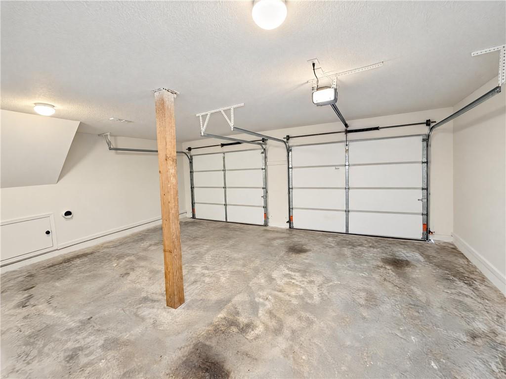 209 Brookside Drive Property Photo 24